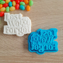 Load image into Gallery viewer, Lest We Forget Cookie Cutter &amp; Fondant Stamp