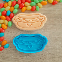 Load image into Gallery viewer, Hotdog Cookie Cutter &amp; Fondant Stamp