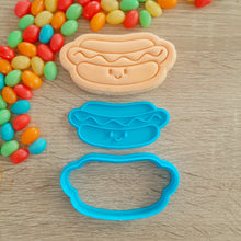 Load image into Gallery viewer, Hotdog Cookie Cutter &amp; Fondant Stamp