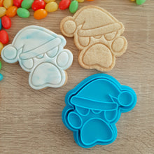 Load image into Gallery viewer, Paw Print with Santa Hat Cookie Cutter &amp; Fondant Stamp