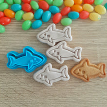 Load image into Gallery viewer, Mini Shark Cookie Cutter &amp; Stamp