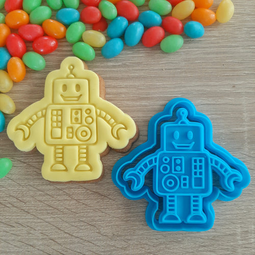 Robot Cookie Cutter & Fondant Stamp