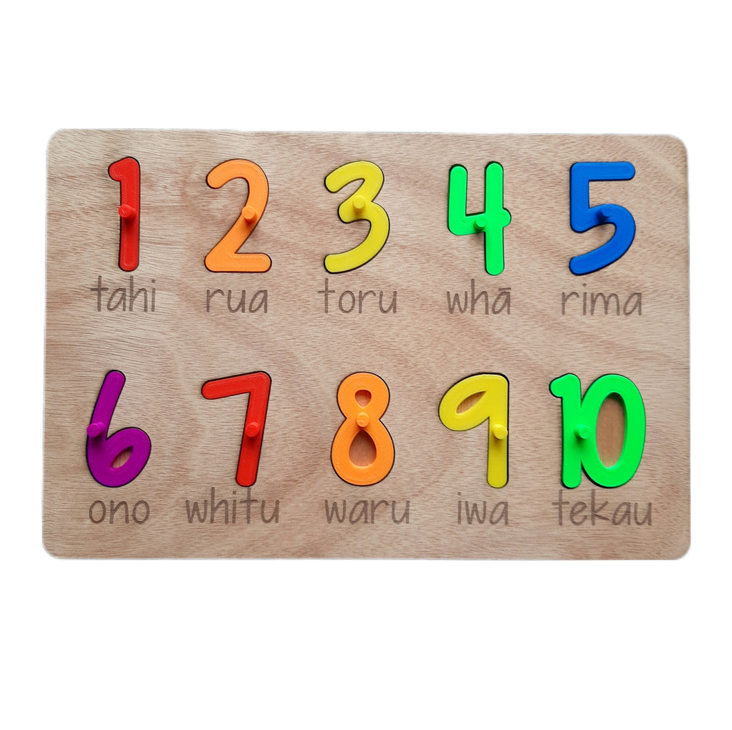 Numbers 1-10 in Māori Puzzle - Brights