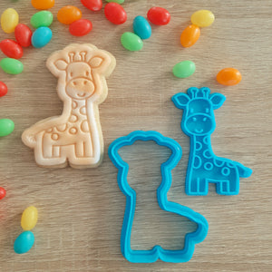 Giraffe Cookie Cutter & Fondant Stamp